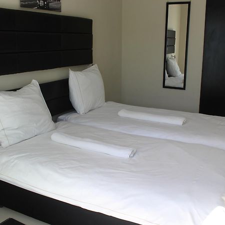 Tsumeb Guesthouse Kamho מראה חיצוני תמונה