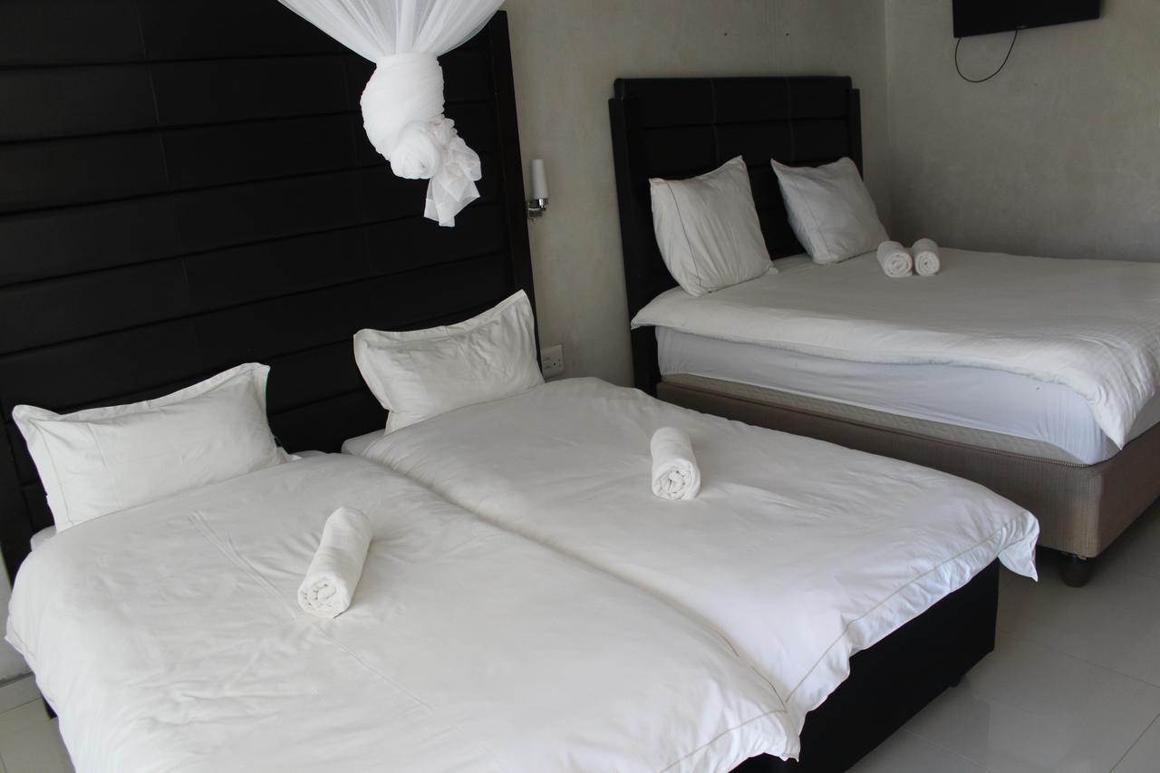 Tsumeb Guesthouse Kamho מראה חיצוני תמונה