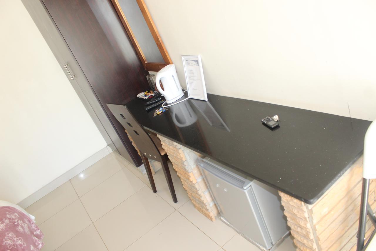 Tsumeb Guesthouse Kamho מראה חיצוני תמונה