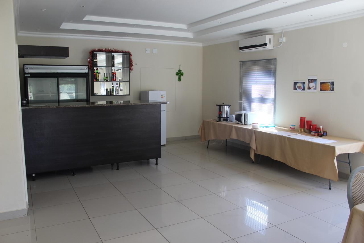 Tsumeb Guesthouse Kamho מראה חיצוני תמונה